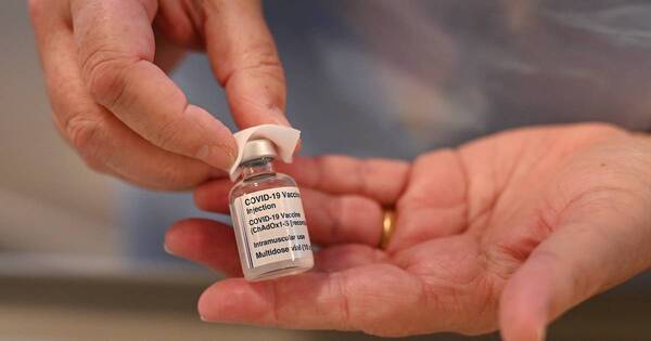 La Nación / OMS advierte a los países ricos que no acumulen vacunas
