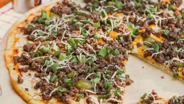 Kungfu Pizza se prepara para lanzar pizzas y calzones artesanales envasados al vacío
