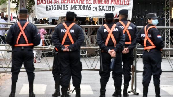 Senadores prestan acuerdos para  policías y militares