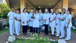 Distinguen a Hospital Nacional de Itauguá por labor    en  pandemia