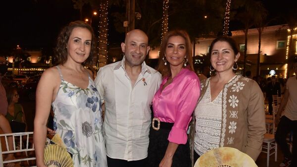 Alumnos del SNPP presentan desfile