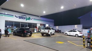 Roban recaudación de servicentro y celulares de empleados