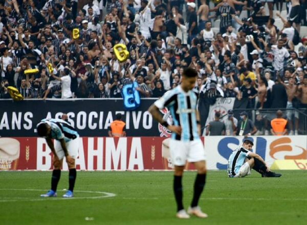 El Gremio de Mathías Villasanti desciende a la B en Brasil