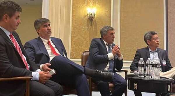 Presidente de Conatel participó de Cumbre Digital en Miami