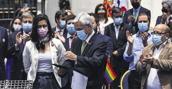 Piñera promulga Ley del Matrimonio Igualitario