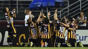 Diario HOY | Bolivia juega la última fecha de su torneo tras polémica por supuesto soborno