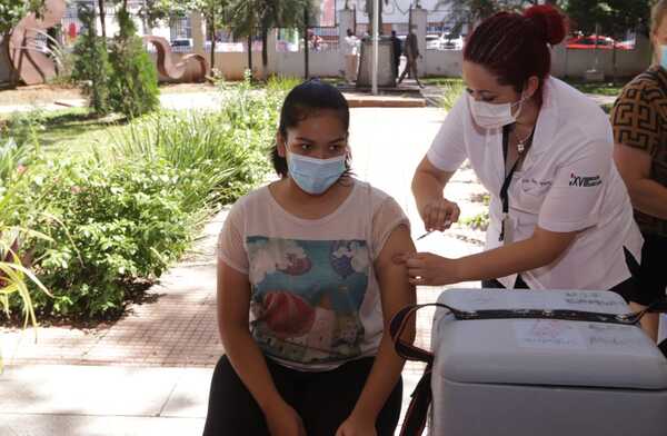 Desde el lunes intensificarán vacunación anticovid en Alto Paraná - .::Agencia IP::.