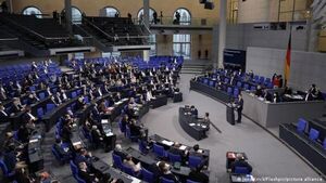 Parlamento alemán aprueba vacunación obligatoria para trabajadores sanitarios