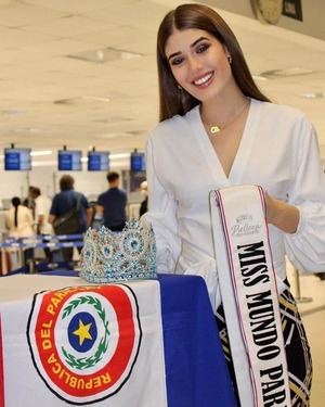 La miss Bethania Borba es “Hija Dilecta” de A. Paraná - La Clave