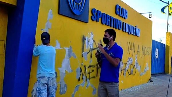 Borran amenazas pintadas en la muralla del Sportivo Luqueño