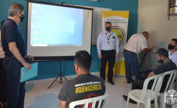 Municipalidad impulsa capacitación en fumigación y salud con Senepa