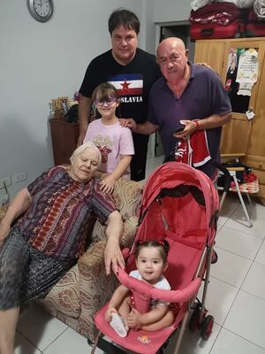 Federico Arias: “Me siento bendecido de haber vuelto a ver a mis padres” - Gente - ABC Color