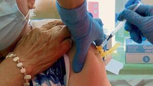 Pagarán 300 euros a mayores de 60 años que reciban la tercera dosis, en Eslovaquia - ADN Digital