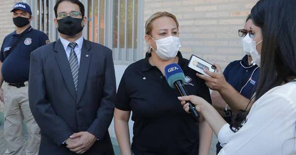 La Nación / Fiscalía allana juzgado de Paz ante presunta red ilegal de apropiación de inmuebles