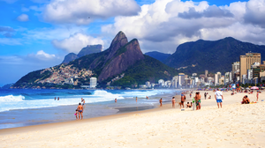 Brasil reabre fronteras terrestres al turismo