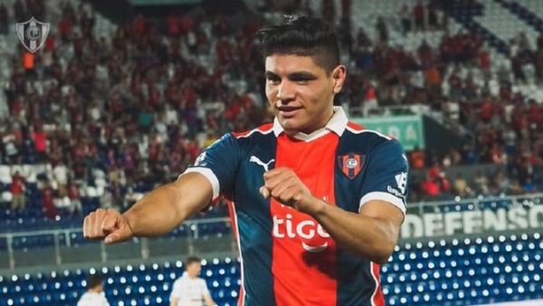 Claudio Aquino, tercera baja en Cerro Porteño