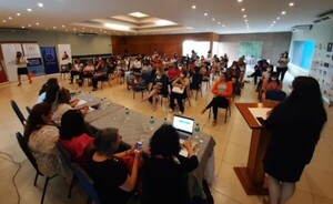 Intendentas y concejalas del Este compartieron experiencias y visiones