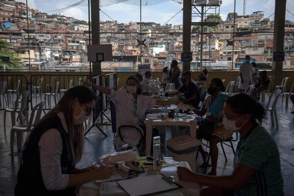 Brasil aplaza requisitos para viajeros no vacunados - Mundo - ABC Color