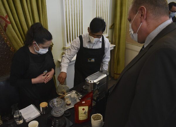 Bolivia organiza una subasta internacional de café para captar los mejores precios - MarketData