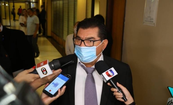 Demora para dar el acuerdo a Riera es un problema interno de la ANR, dice senador del PLRA - ADN Digital