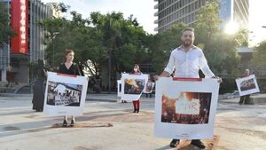 Protestaron ayer por fotografía censurada