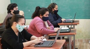 Preparan plan para mejorar la formación de docentes