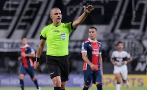 Diario HOY | Aquino volvió de Catar y va pitar el superclásico