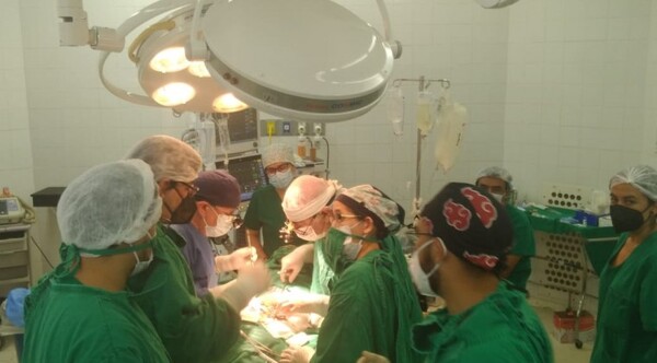 Tras muerte cerebral de un paciente, logran trasplante de riñones de manera exitosa