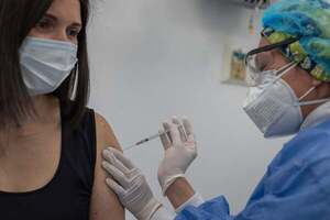 Colombia vacunará contra el coronavirus a los migrantes en la frontera - .::Agencia IP::.
