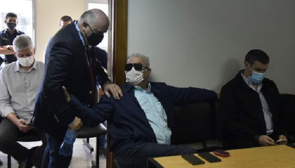 Treintena de fiscales se prestaron a maniobras de Ramón González Daher - Noticiero Paraguay