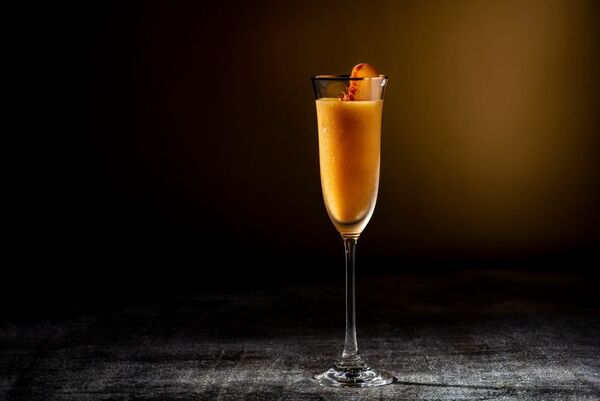 Bellini frozen: un trago con champán con el que querrás brindar hoy mismo - Gastronomía - ABC Color