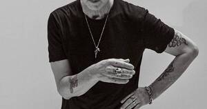 La Nación / El líder de Depeche Mode, Dave Gahan reaparece como un “Impostor”