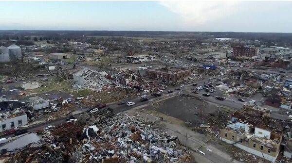 Más de 70 fallecidos en EEUU por tornados que devastaron 5 estados