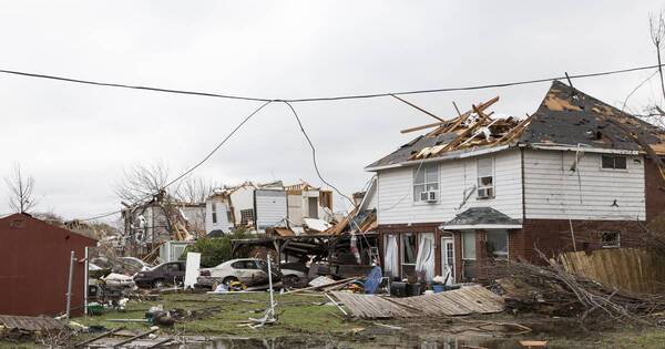 La Nación / Alrededor de 83 fallecidos son las víctimas de tornados en Estados Unidos
