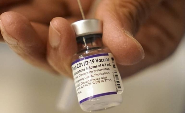 Diario HOY | Primeros resultados de la efectividad de la vacuna anti-Covid-19 frente a Ómicron