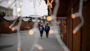 Austria levanta el confinamiento total, aunque continúa para los no vacunados contra el coronavirus - .::Agencia IP::.