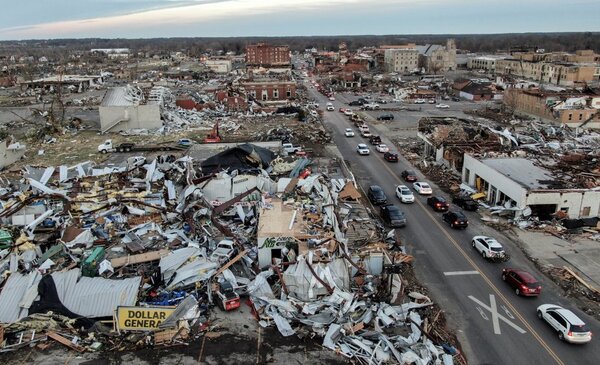 Tragedia en EE.UU: suben a 83 las víctimas del tornado