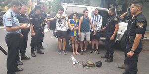 Descendidos y además detenidos: capturan a hinchas luqueños implicados en ataque a tiros - Nacionales - ABC Color