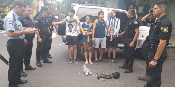 Descendidos y además detenidos: capturan a hinchas luqueños implicados en ataque a tiros - Nacionales - ABC Color
