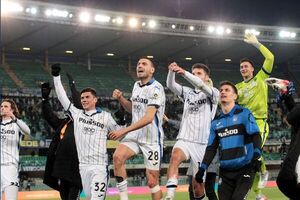 El Atalanta remonta un gol de Simeone y acelera hacia la “Champions” - Fútbol Internacional - ABC Color