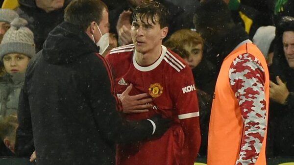 Premier League: Victor Lindelof sufre una lesión similar a la que tuvo Sergio ‘Kun’ Agüero