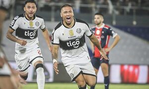 Olimpia supercampeón del fútbol paraguayo | Telefuturo