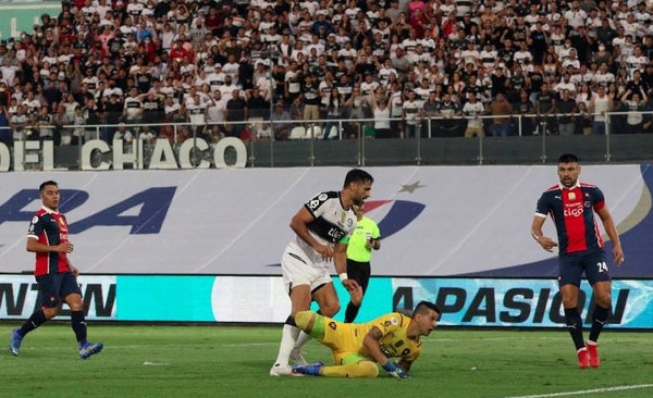 Diario HOY | Roque anuncia que no sigue en Olimpia