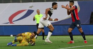 Roque se despide de Olimpia ¡con 10 títulos!