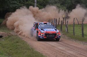 Doblete de Saba y campeonato de “Fau” - Automovilismo - ABC Color