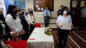 Culminan sus estudios secundarios, 28 mujeres privadas de libertad