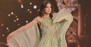 Ningún “Miau”, Nadia Ferreira dio un adelanto de su canción al cierre de Miss Universo
