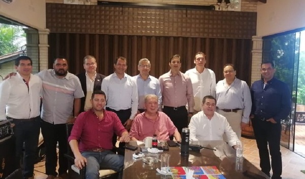 Confirman adhesión de legisladores y gobernadores a equipo político de la dupla "Peña - Alliana"