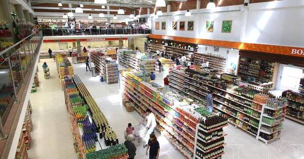 La Nación / Contrabando “golpea” duramente a los súpers que no logran repuntar ventas