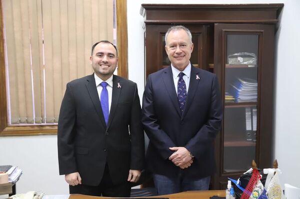 Bogarín Alfonso jura como presidente del Jurado de Enjuiciamiento de Magistrados - Nacionales - ABC Color